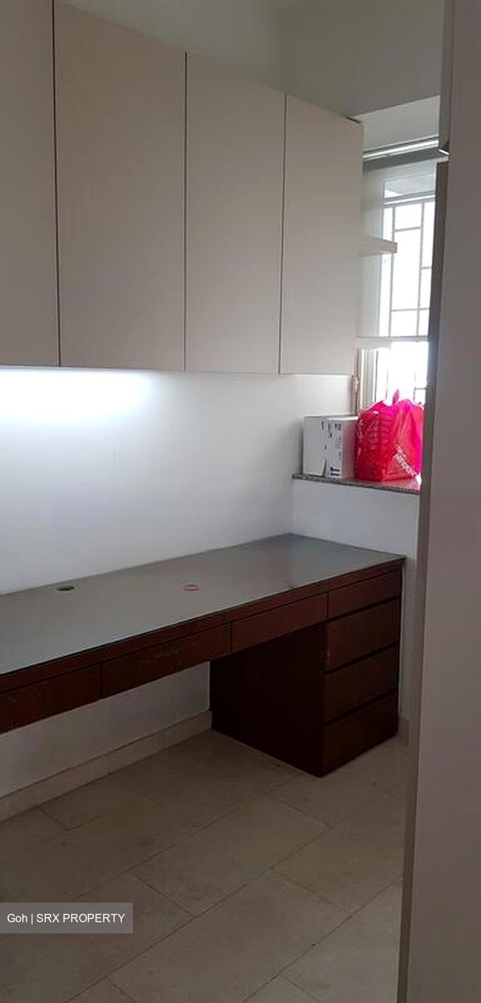 Goldenhill Park Condominium (D20), Condominium #630169681